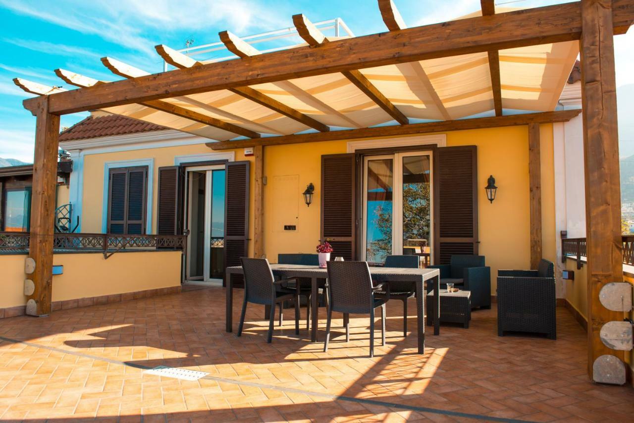 Villa Lucia Terrazza Panoramica Castellammare di Stabia Luaran gambar